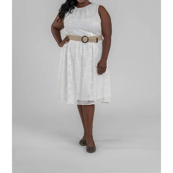 NEW MAGGY LONDON lani dress in white - Picture 1 of 5